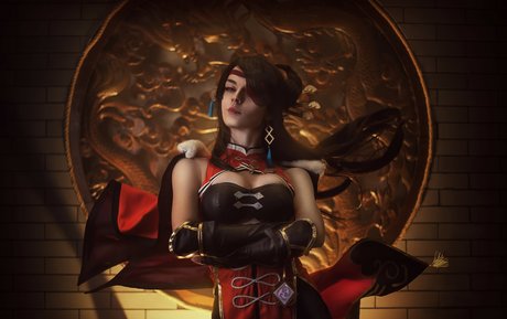 lil g cosplay 裸の女優 写真