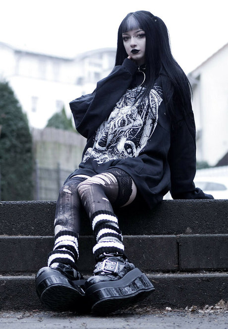 CreepyCassy 素敵なポルノスター ギャラリー