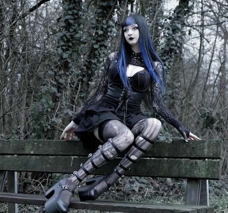 CreepyCassy 素敵なモデル ギャラリー