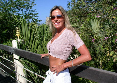 hedogirlfree top profile image
