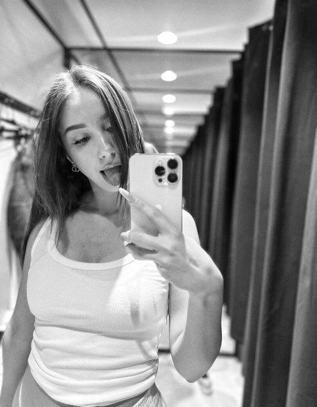 alisagrey vip ポルノスター ヌード 写真