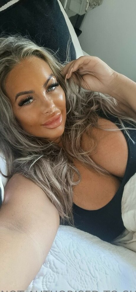 Princess Levi ポルノスター xxx ギャラリー