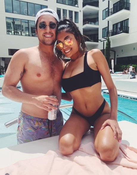 Zia Natasha Lehman 独占女優 写真