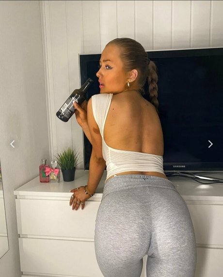 vanessasundet ヌード女優 写真