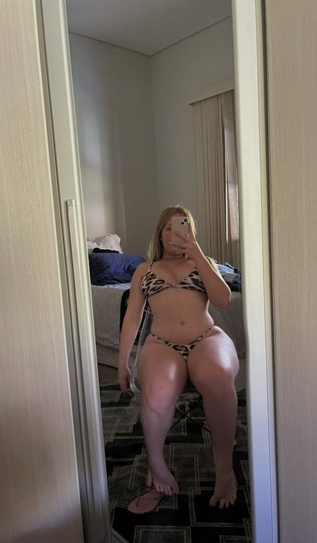 Erislaine Eliezer 素敵なモデル 画像