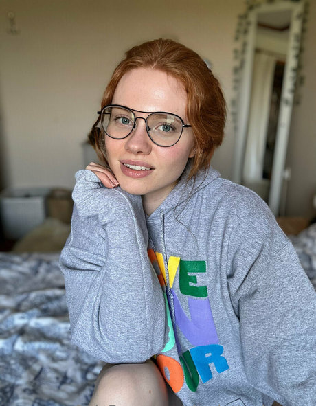 charlotteglowsup スター 画像