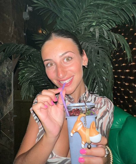 Tatiana Schwartz 高品質モデル 写真