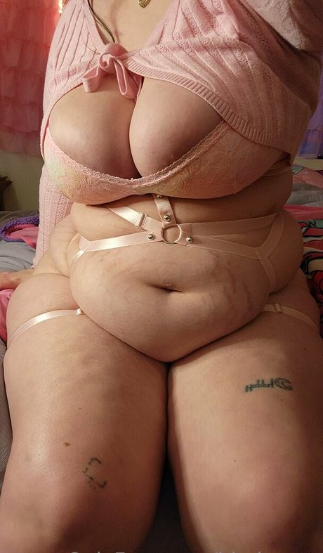 大きなお尻のアジア人オンリーファンズ 美しい 画像