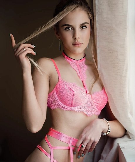 Daniela Yang トップモデル 写真