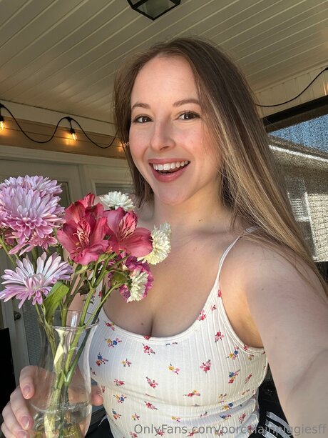 porcelainpiggiesff エロティックなモデル 写真