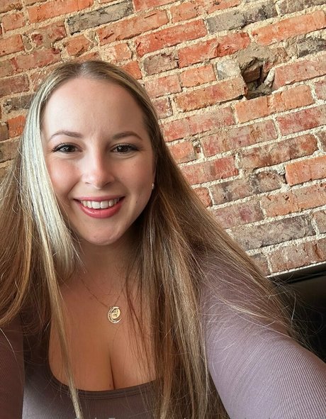 porcelainpiggiesff エロティックモデル 写真