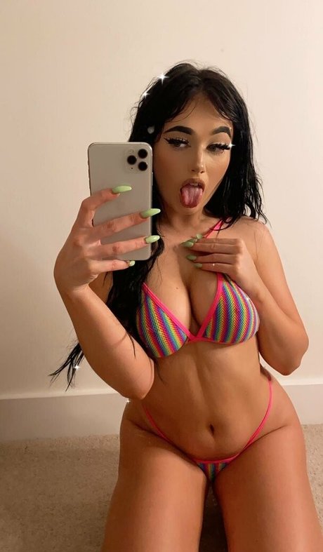 ティーンプッシーオンリーファンズ ホットセクシー 写真