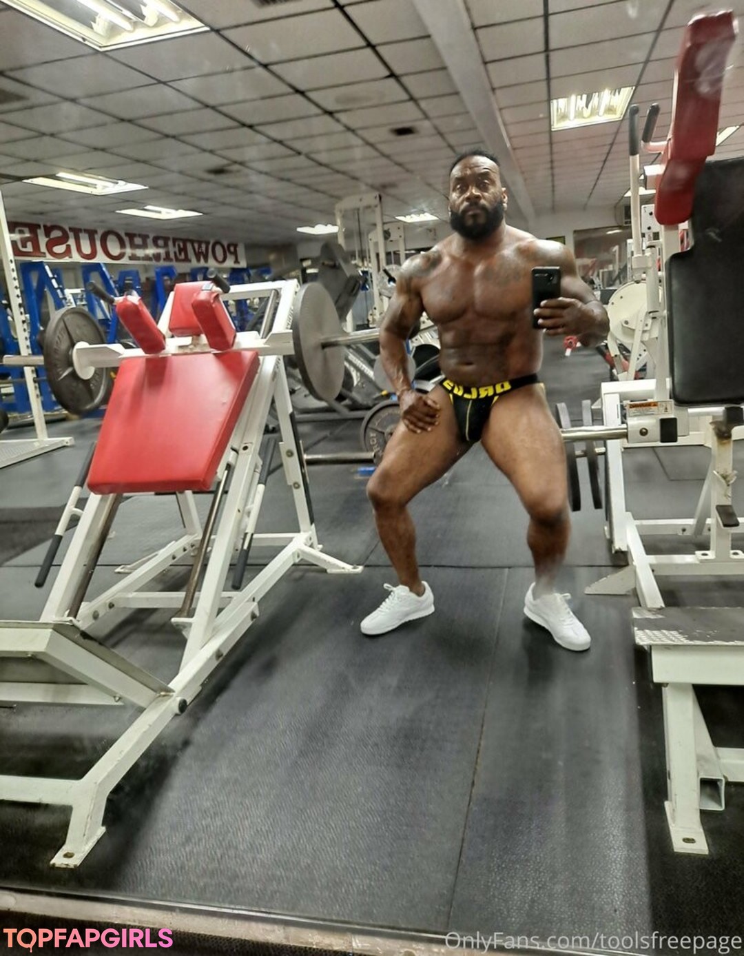 コンドームオンリーファン ホットセックス 画像