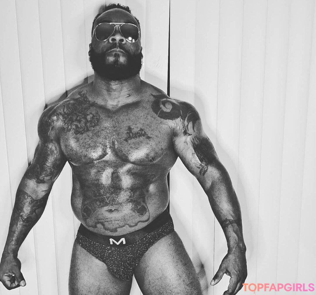 日焼けしたオンリーファンズ ポルノ 画像