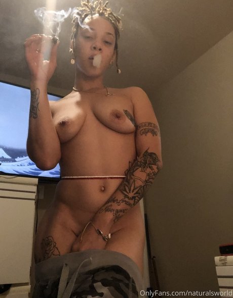 Naturalsworld ポルノ女優 写真