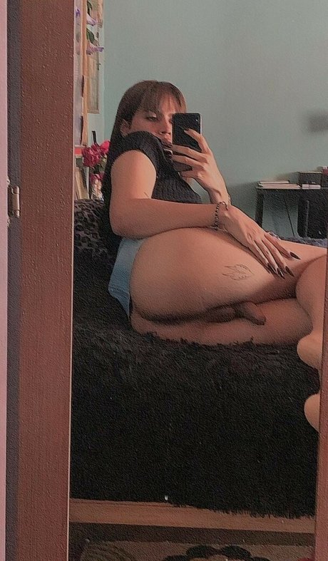 Lilith Moreno 完璧なスター ギャラリー