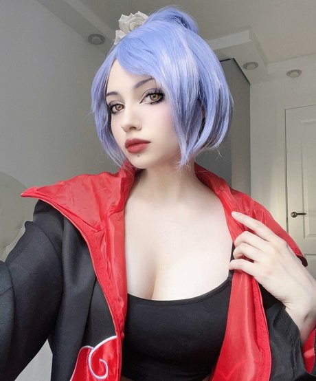 Evelinaava セクシーモデル アーカイブ