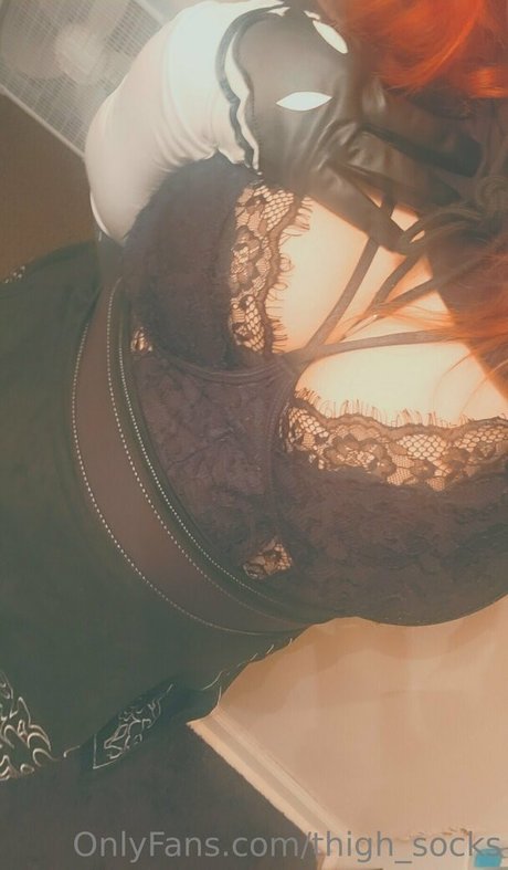 thigh socks セックス女優 写真