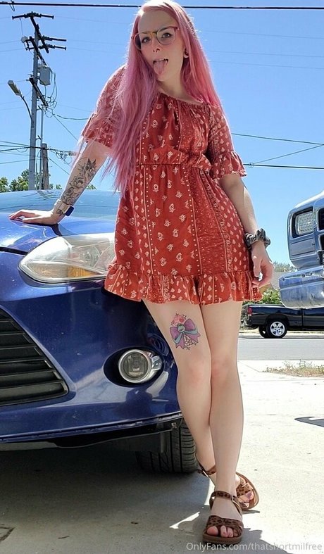 ストリッパーオンリーファンズ 無料ヌード ギャラリー