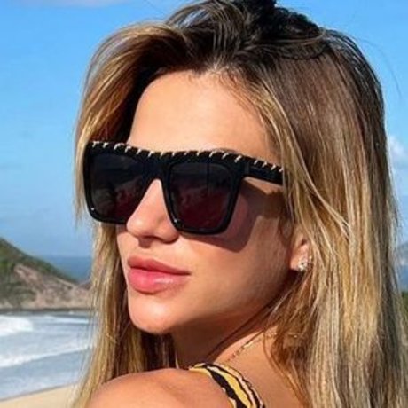 Gabi Martins ホットモデル 写真