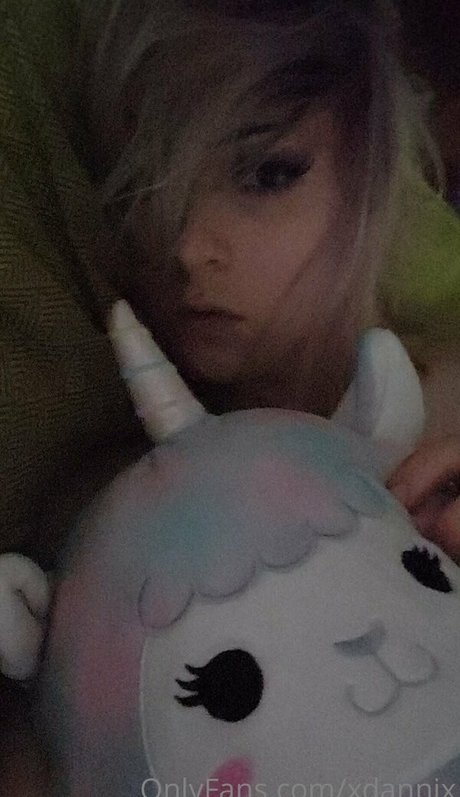 xdannix ポルノスター 写真
