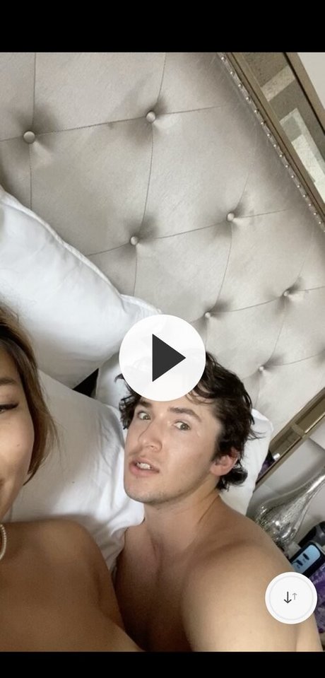 Chloe Kim top profile image