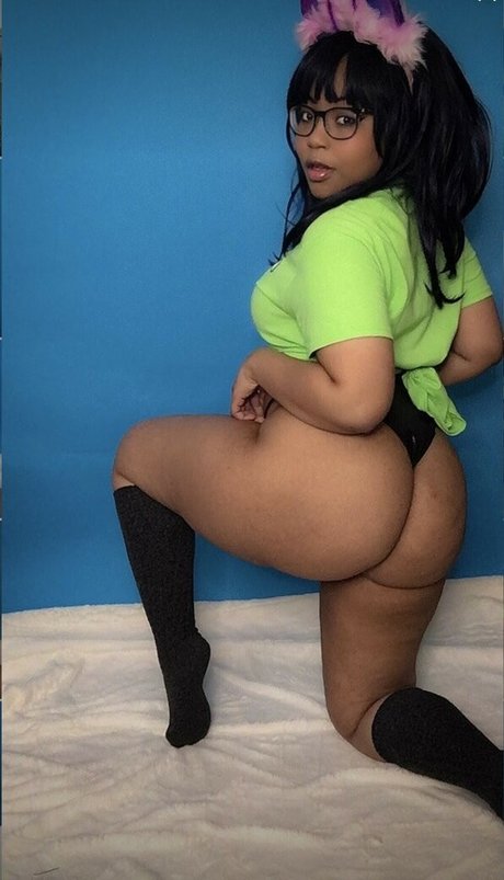 エボニーギルフオンリーファンズ 無料セクシー 写真