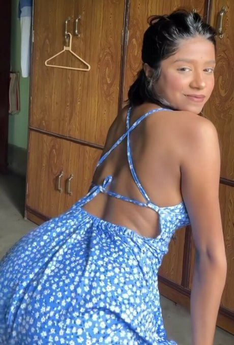 Uva Roy 完璧な女優 画像