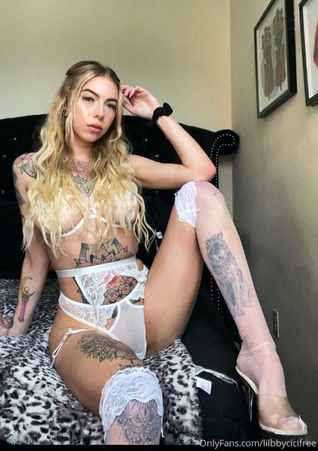 cassidyluxefree 女優 画像