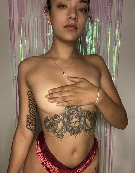 omgzada セックスポルノスター 画像