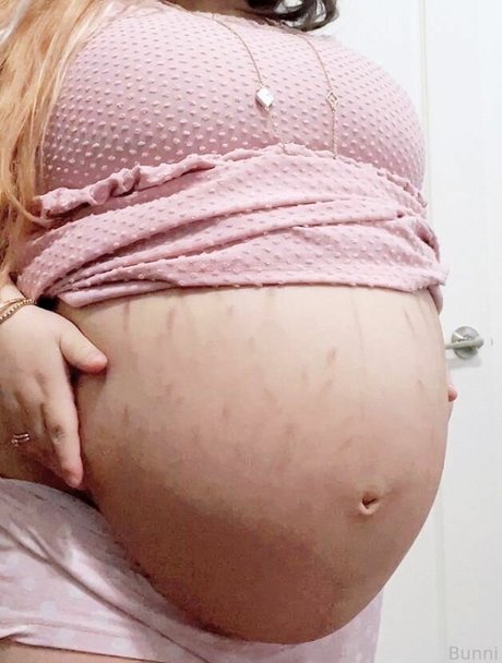 StrawbewwyMilf 高品質スター 画像