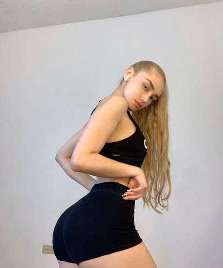 Nataliafrank08 ヌードモデル 写真