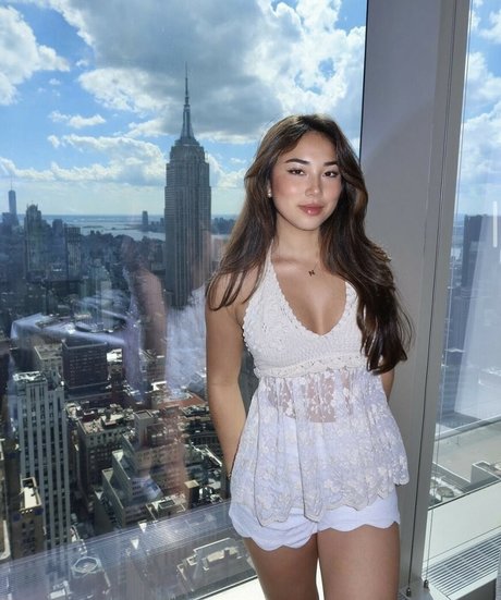 Nikki Cheng 最高の女優 ギャラリー