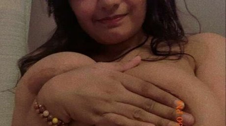 セクシーなラテン系オンリーファンズ アートxxx 写真