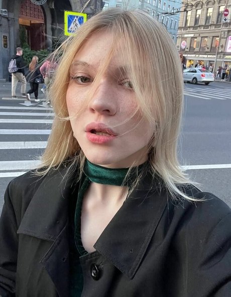roxannken ポルノスター エロティック 写真