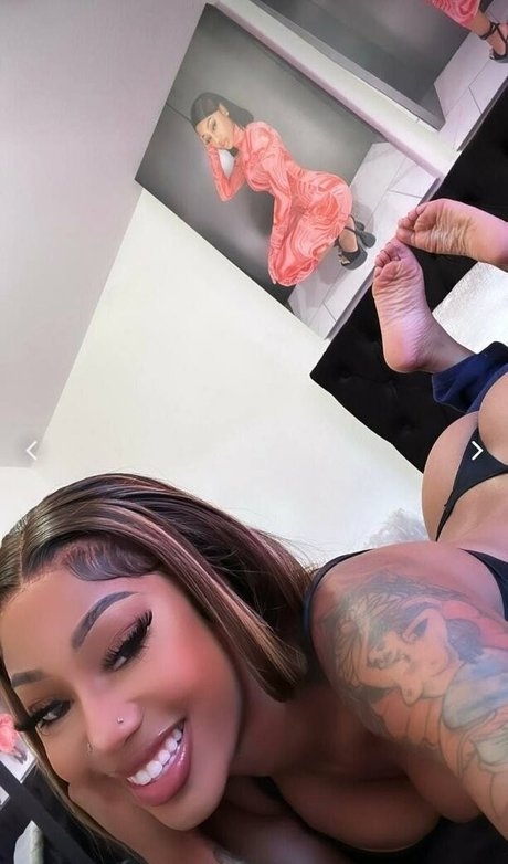 OfficialLadiiScorpio ポルノスター 可愛い アーカイブ