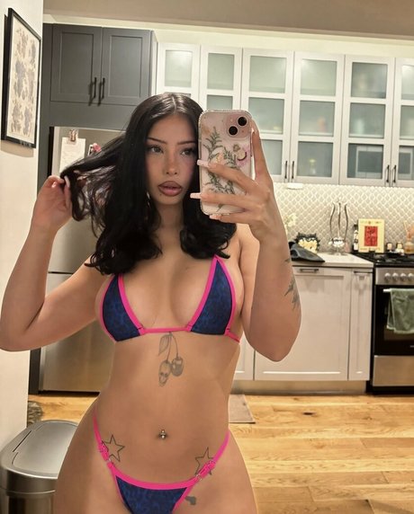 user0010001010 xxx女優 画像