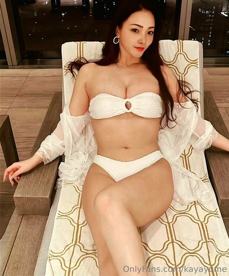 kayayume ヌード女優 写真