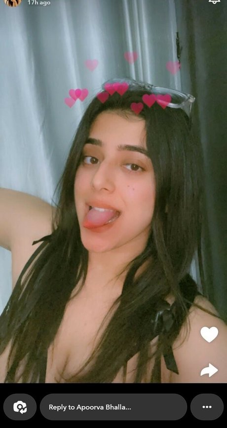 Apoorva Bhalla トップ女優 アーカイブ
