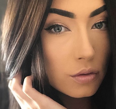 Taylor Kristine ホットなスター アーカイブ