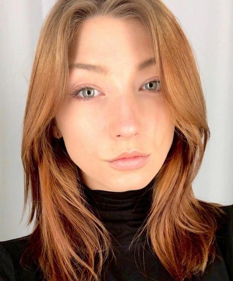 Taylor Kristine トップモデル 画像