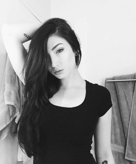 Taylor Kristine 裸のポルノスター 写真