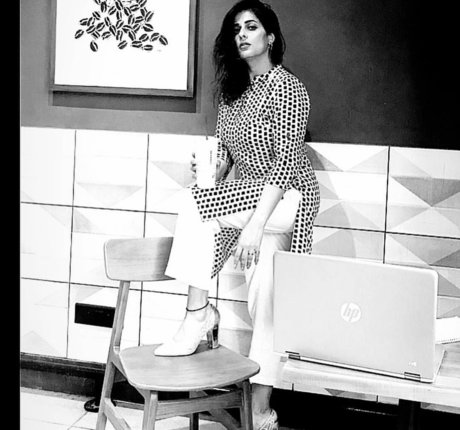 Vansheen Verma Sumbriya トップスター 写真