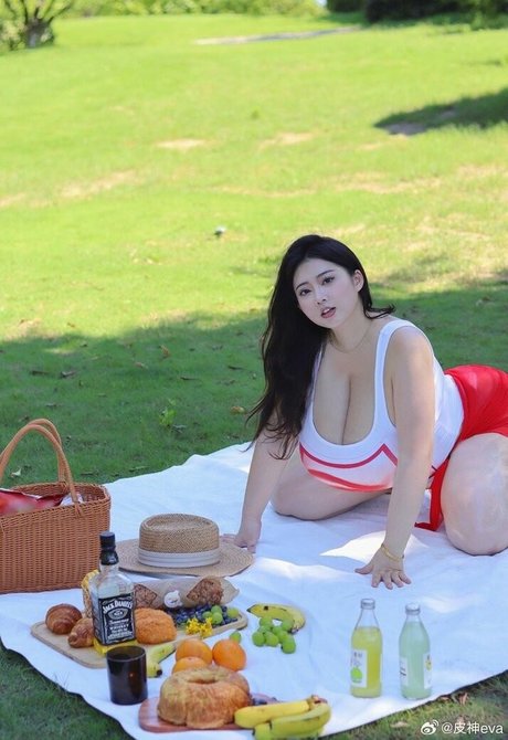 Pishen eva ホットなモデル 写真