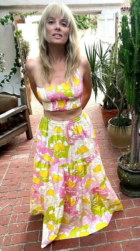 April Bowlby エロティックなスター 写真