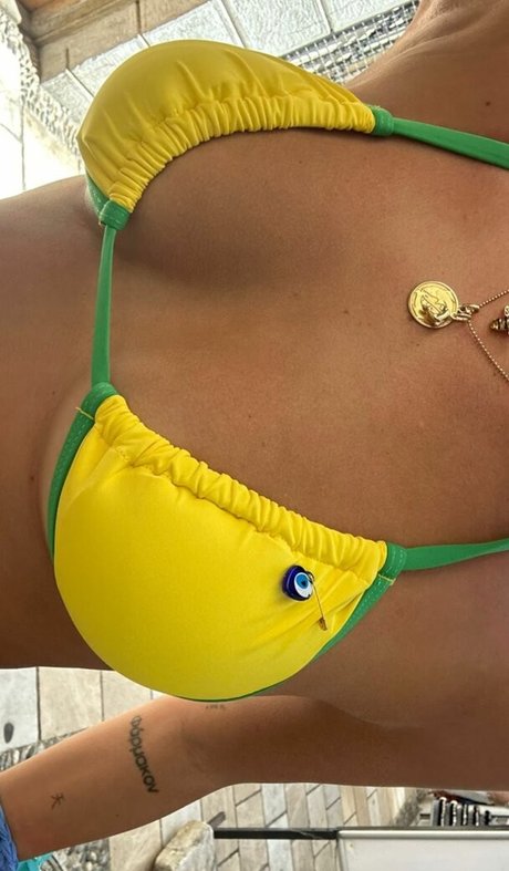 mynameisfrancescabiella 裸のモデル 画像