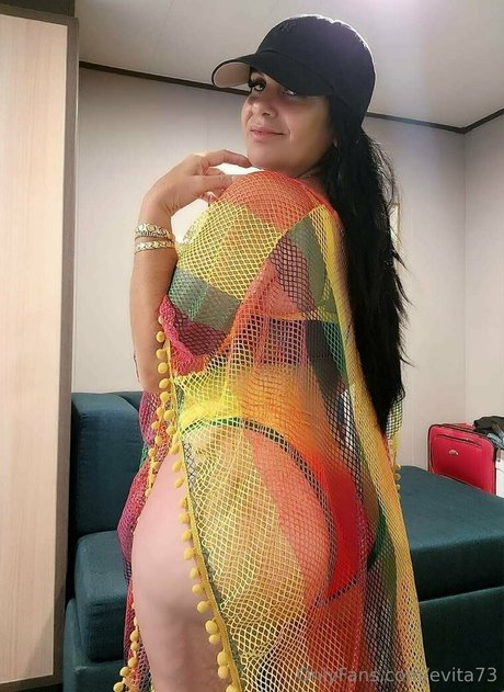 Evelyn Alvarez ポルノスター エロティック ギャラリー