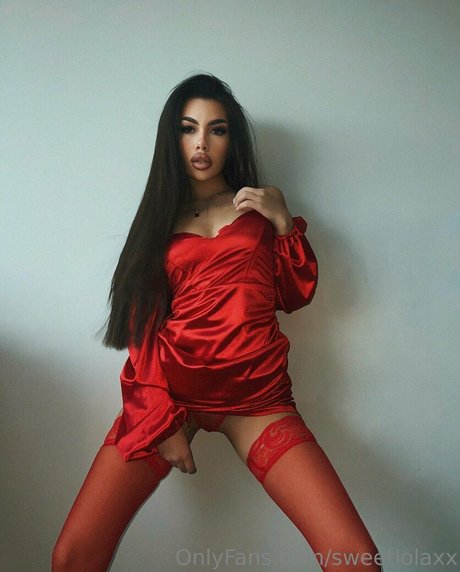 sweetlolaxx エロティック女優 写真