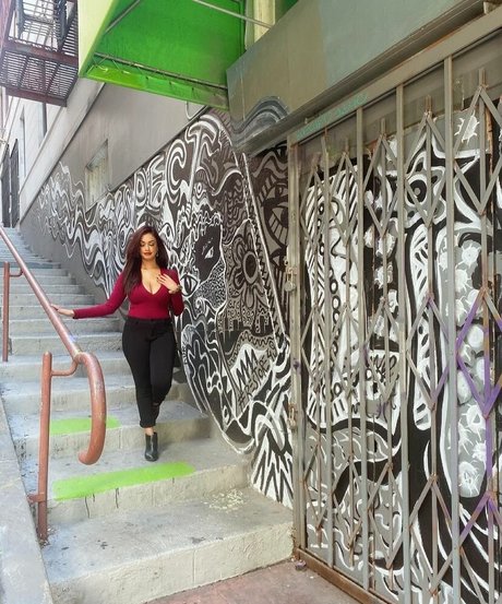 オンリーファンズで 可愛い 画像