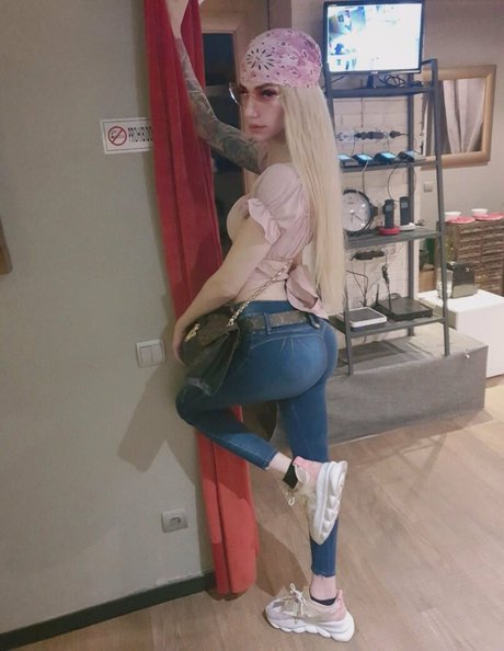 TsLindsayPrat トップスター 写真